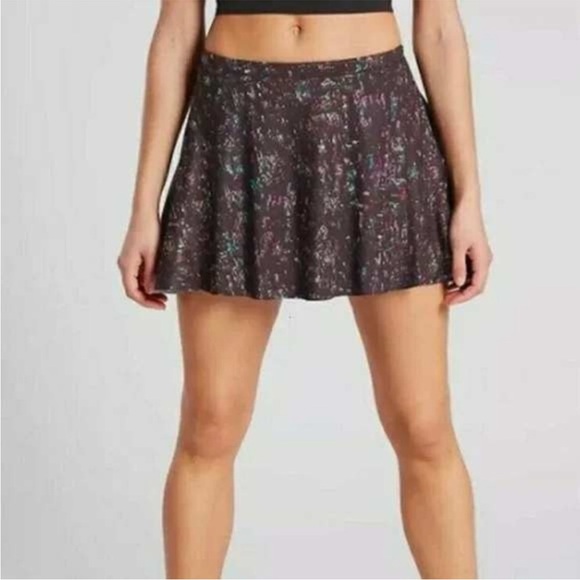 Athleta Dresses & Skirts - Athleta Match Point Skort in the "City Lights" print - Size XS